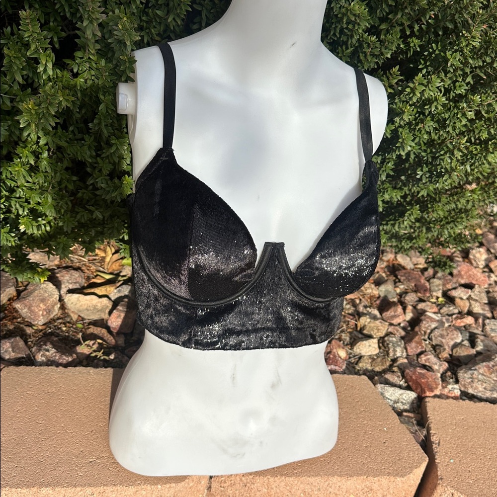 Victoria's Secret VerySexy Velvet Shimmer Long Line Balconette Bra 34D-brand new